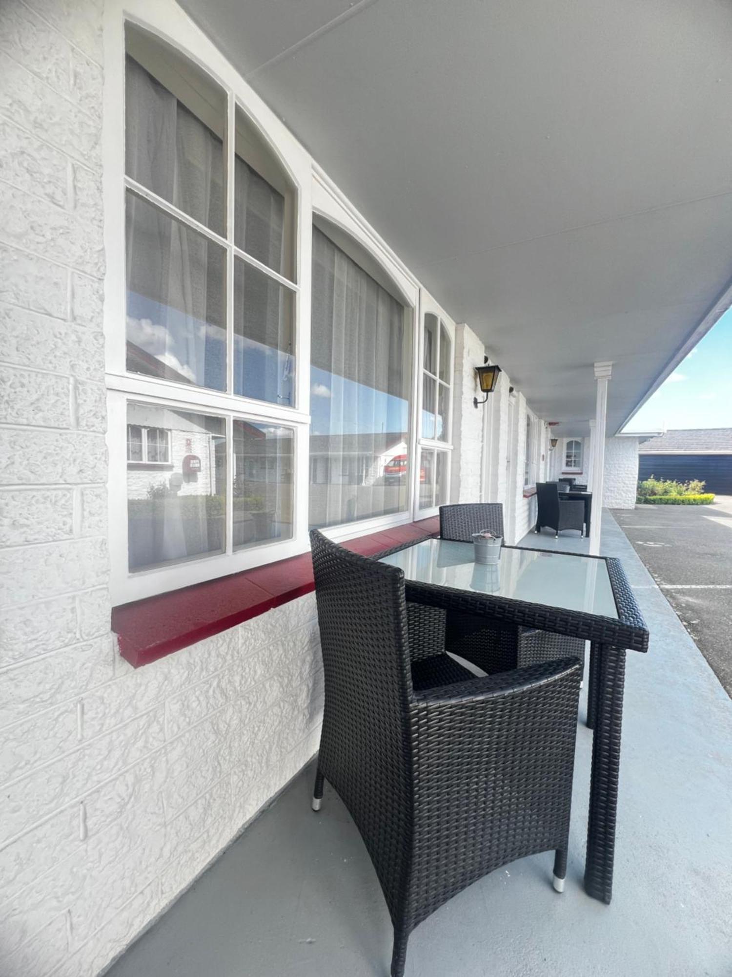Asure Surrey Court Motel Invercargill Exterior foto